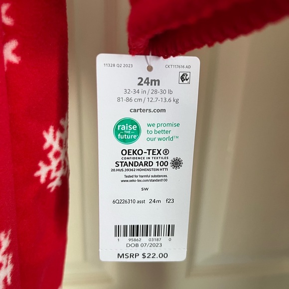 NWT Carter’s Unisex 24 month Snowflake Fleece Sleeper - Picture 3 of 4